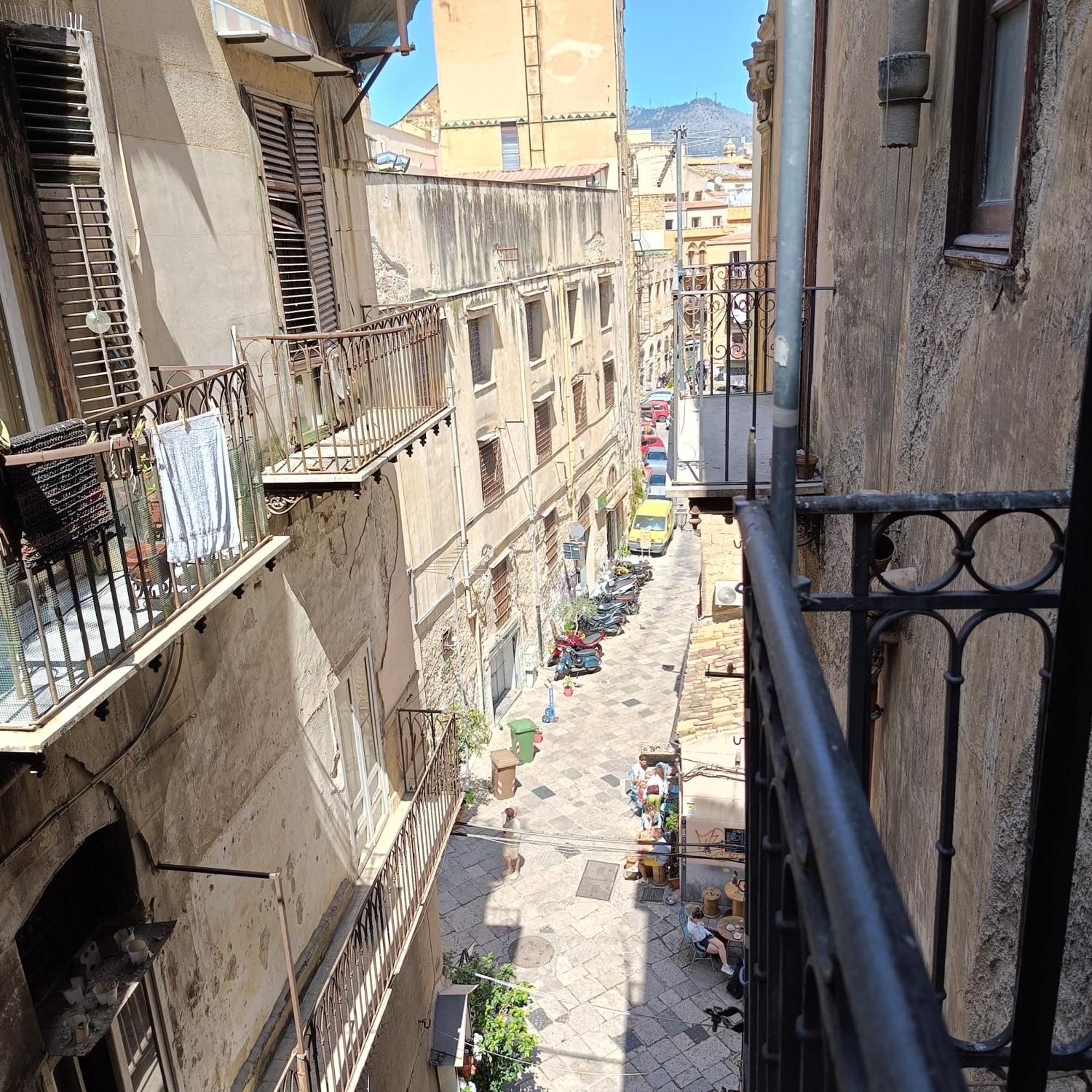 Centro Storico Casa Bellini ***** Apartment Palermo Exterior photo